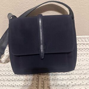 Elegant Navy Shoulder Bag